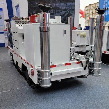 煤矿用双履带式全液压定向钻机 履带水井钻机岩石取芯钻机