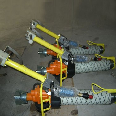 半煤巷帮部顶帮两用支腿高度 多功能振动气动锚杆钻机