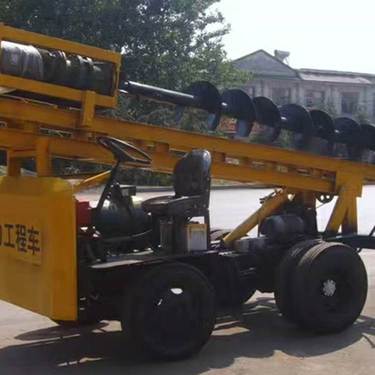 厂家供应地基打桩机 液压轮式旋挖钻机 四轮长螺旋打桩机