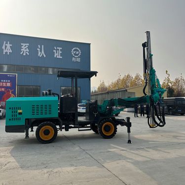 轮式液压锚杆钻机 双臂凿岩隧道钻机 可多方位钻孔