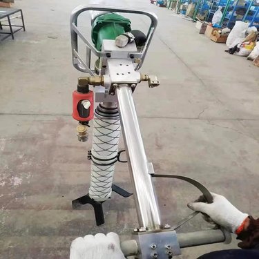 MQT-130/3.2型气动锚杆钻机厂家 煤矿隧道支腿式钻机 重量轻