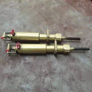 聚仁 柴油劈裂机 无噪音凿岩机 大型岩石分裂机