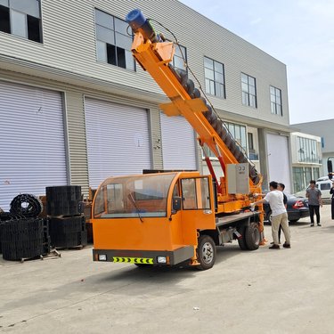 房屋地基打桩机 山地打孔机 凿岩台车长螺旋潜孔钻机