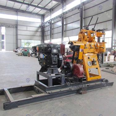 供应地质取芯小型钻井设备HZ-200YY柴油动力钻探机 多功能岩芯钻机