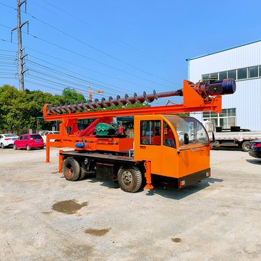 8米轮式长螺旋钻孔机 农房引孔打桩机 四不像多功能引孔钻机