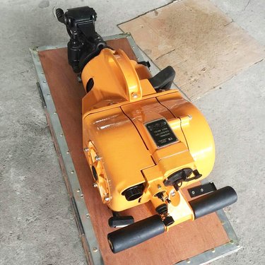 YN27C内燃式凿岩机 手持式汽油破碎凿岩钻孔机