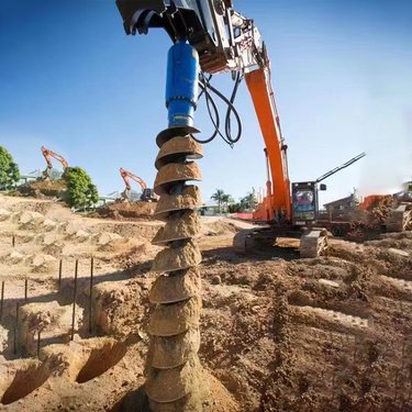 艾立克螺旋钻机 螺旋钻孔地基打桩机 液压旋挖螺旋钻设备