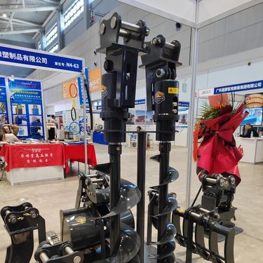 螺旋钻机 大型地基螺旋钻 多功能快速旋挖钻机