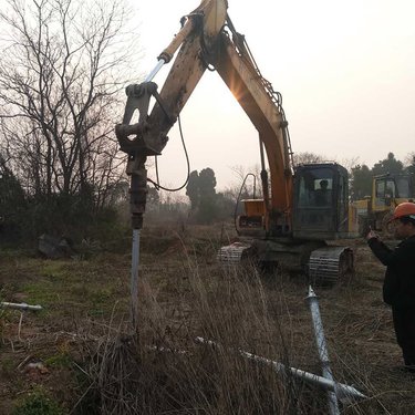 程煤 螺旋钻机 液压动力头螺旋打桩机 轨道式柴油式桩基钻孔设备