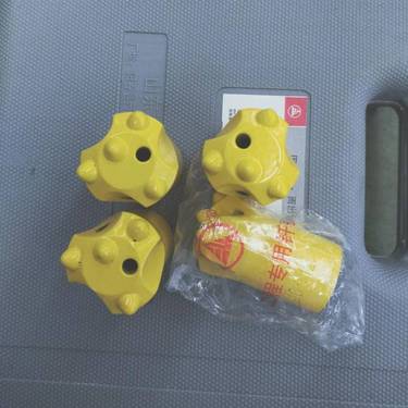 厂家***40的4柱球齿钻头 40的5柱球齿钎头 38mm球齿 YT28凿岩机用