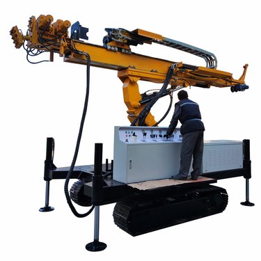 聚强旋喷锚索钻机 多功能高压注浆旋喷钻机 可打垂直水平斜孔