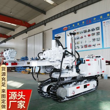 ZDY4000L型履带式全液压坑道钻机采用整体式布置