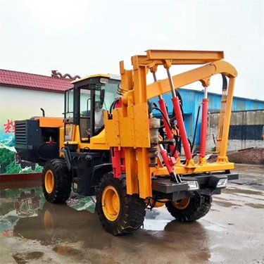 护栏打桩机 水泥打桩钻孔机 公路多功能钻机 路桩打孔设备