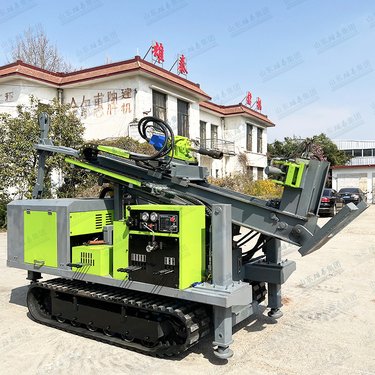 雄泰履带式全液压千米绳索取芯钻机 金属矿山岩心取样深孔钻孔机