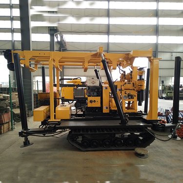 车载水井钻机 液压岩心勘探钻机 岩芯钻机车载深孔打井机