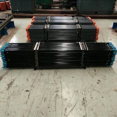 zdy4500lx矿山用坑道钻机配件-73大口径宽翼片钻杆