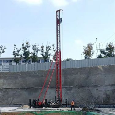 涌泉太阳能光伏打桩机 工地矿山打孔螺旋钻机 止水帷幕高压旋喷桩机