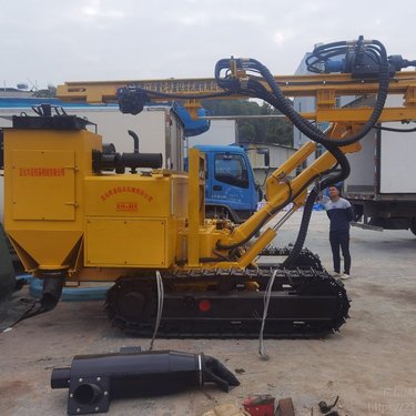 宣化华星598潜孔钻机  液压露天履带行走钻机