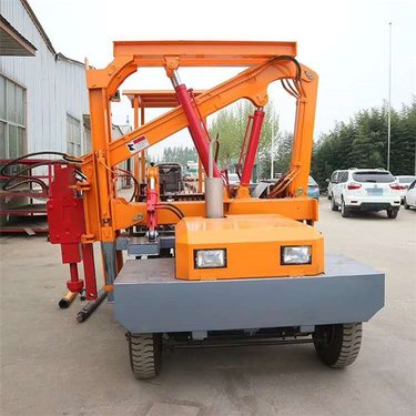 日钻400根桩小四轮护栏打桩机 打拔钻一体机 多功能工程钻机