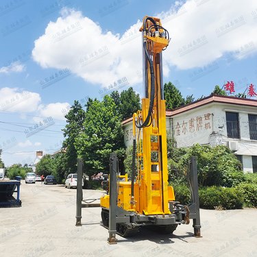 雄泰多功能液压深水井钻井机 200米气动水井钻机 履带一体式钻孔机