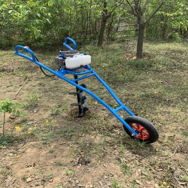 多功能护坡钻机 雷力LLF422手扶式螺旋钻孔规格全种树光伏施肥挖坑