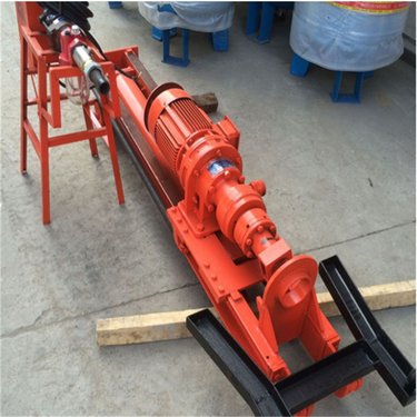 黑龙江双鸭山 隧道爆破潜孔钻机 多功能履带式引孔机厂家供应