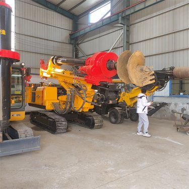 大口径履带挖改钻机 轮式15米液压螺旋打桩 履带式房屋地基打桩机