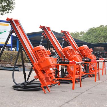 四川资阳 挖掘机潜孔钻机 20m矿山开采边坡支护设备 来宾