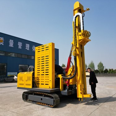 博远 多功能螺旋钻孔挖坑机 电动光伏钻机 履带式引孔机 应用范围广