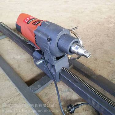 本溪自来水管道过路钻孔厂价；使用方便小型过路钻孔机，终身维修水钻过路打孔机 东亨电力