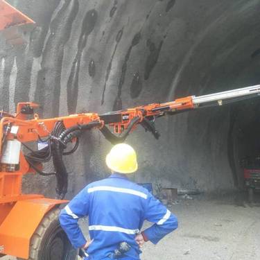 隧道掘进设备鑫通液压锚杆凿岩钻机单臂锚索支护