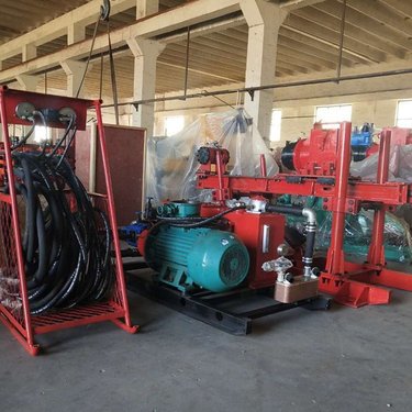 普煤ZDY1200履带式全液压坑道钻机 用于煤层探水探瓦斯