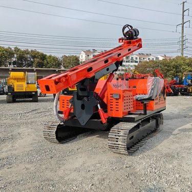山区丘陵光伏钻机 沙漠戈壁滩打桩机 多功能履带式钻孔机 应用范围广