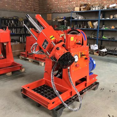 桥梁地基注浆加固钻机 全液压多角度打孔坑道钻机