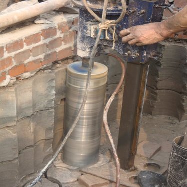 甘肃武威多功能水磨钻机湖南岳阳三相电平行式定向水磨钻机