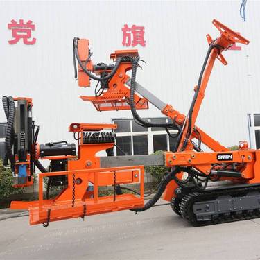 某大型煤矿选用的鑫通液压锚杆钻车正式投入使用