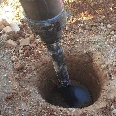 聚仁 螺旋钻机 履带式多功能旋挖钻机 挖掘机液压螺旋钻洞机