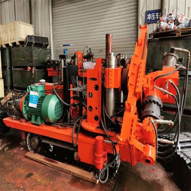 履带行走柴油液压打井机 地质勘探岩层取芯钻机 地质钻机