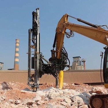 挖改钻机的改装方法 技术好的厂家 挖机改装液压打孔机速度快