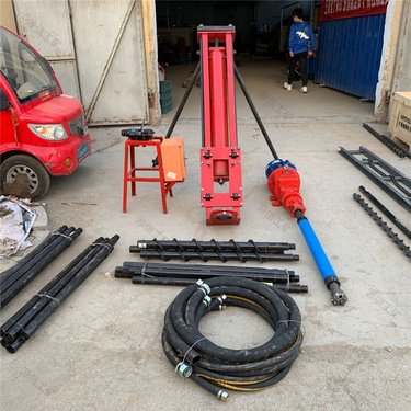 云南西双版纳露天矿山电动潜孔钻机安徽宿州煤矿锚杆锚固钻机