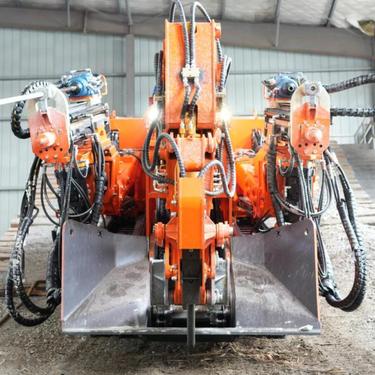 鑫通机械CMM1-36煤矿用液压锚杆钻车（轨道梁安装）