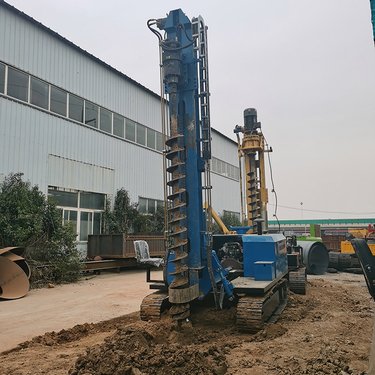 电动光伏钻机 履带光伏打桩机 挖改螺旋钻 鲁邦重工性能稳定