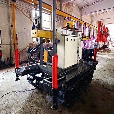 高压旋喷桩机钻机 简单履带旋喷钻机 55kw变频注浆泵