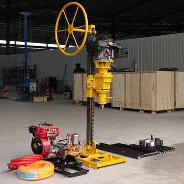 手持便携式背包钻机小型地质勘探岩心取样设备矿山取芯立式钻探机