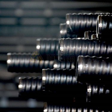 基坑边坡中空锚杆 挡土墙加固支护 解决不成孔问题 90潜孔钻机配套