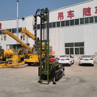 光伏桩钻孔机 履带打桩机 挖改潜孔钻机 速度快