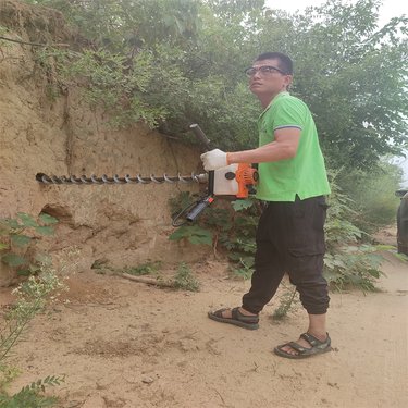 多功能水平螺旋钻机 雷力LLP255穿管护坡锚杆方便操作规格定制安全