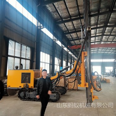 郭工机械座驾式潜孔钻机 定做冲击式回转钻机 全液压开山钻机现货