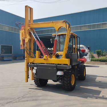 小型四轮护栏打桩机 公路打拔钻机 新款波形液压防护压桩锤钻孔机