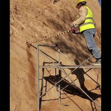 螺旋式取土钻机 可以在土层上快速打孔的多功能好机具